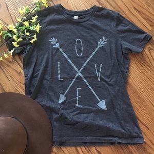 💕 LOVE graphic tee